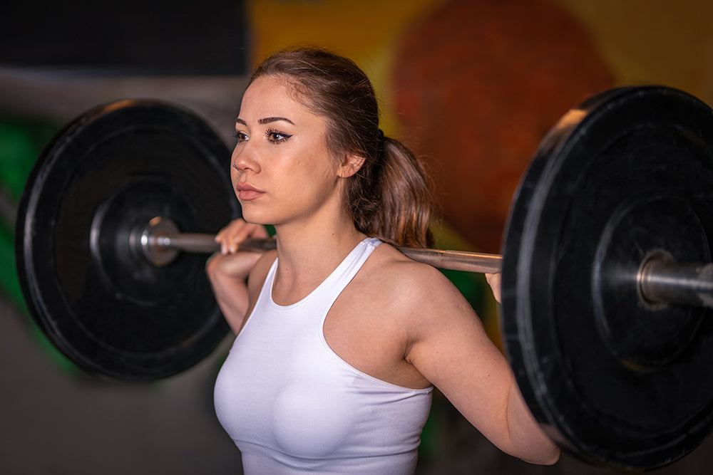 Should women lift weights? Yes. Here are five benefits.