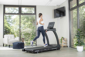 TRUE Performance 8000 treadmill w/ Transcended Touchscreen