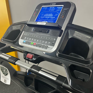 Spirit XT685 Treadmill — [Display Model]